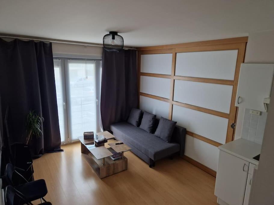 Cozy Studio With Pool Close To The Sea Ostenda Zewnętrze zdjęcie